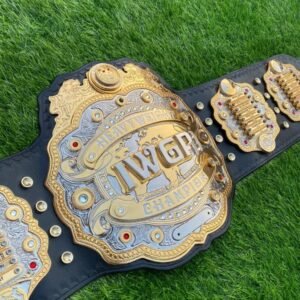 IWGP Heavyweight Championship Title Belt Replica - Image 3